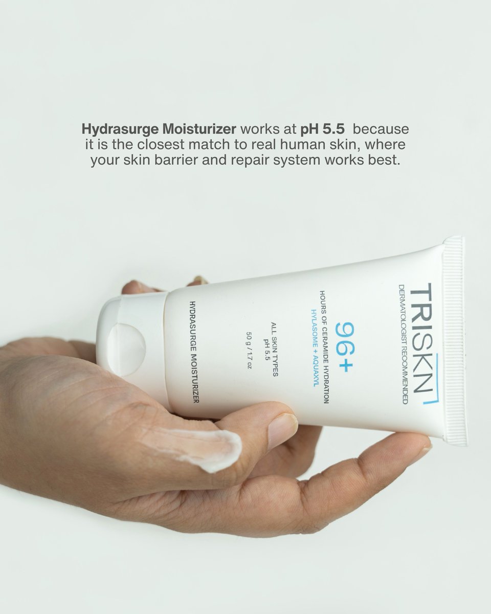 triskncare's tweet image. TRISKN Hydrasurge Moisturizer is formulated at pH 5.5, close to healthy skin’s natural level, helping maintain barrier strength, balance, and protection. 

Go check out thetriskn.com to get yours.
#triskn #ExploreBeyond #clearskin #healthyskin #NaturalSkinCare