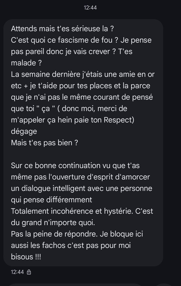 Mimi is delulu 💙👻🦷~ J-43 & 67 tweet media
