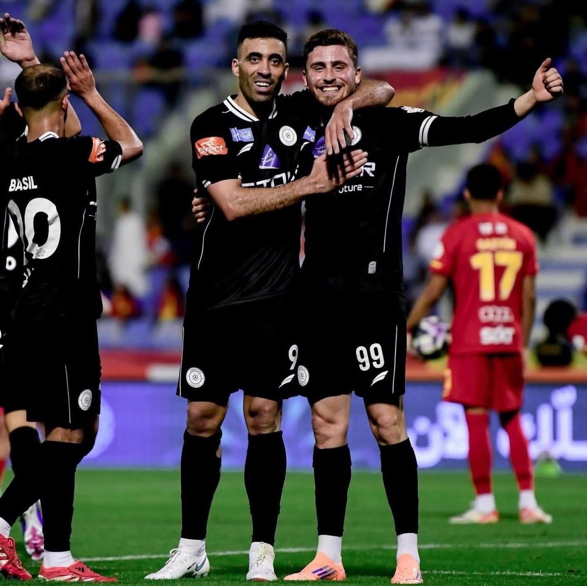 ALI AZAIZEH - علي عزايزة tweet media