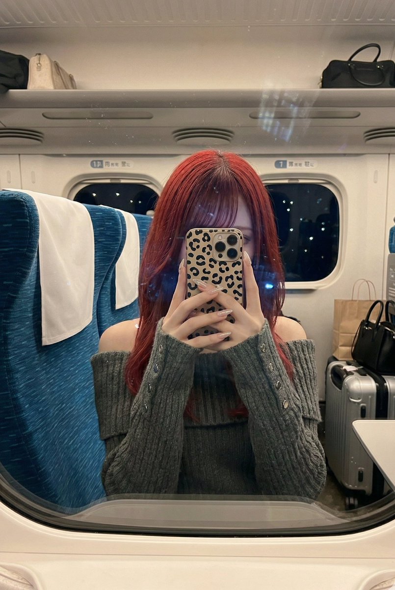 karina🎀 tweet media