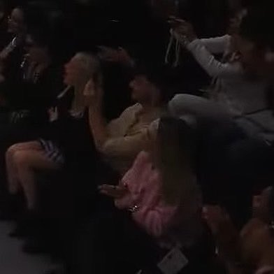 laura ☾ ₊˚⊹ tweet media