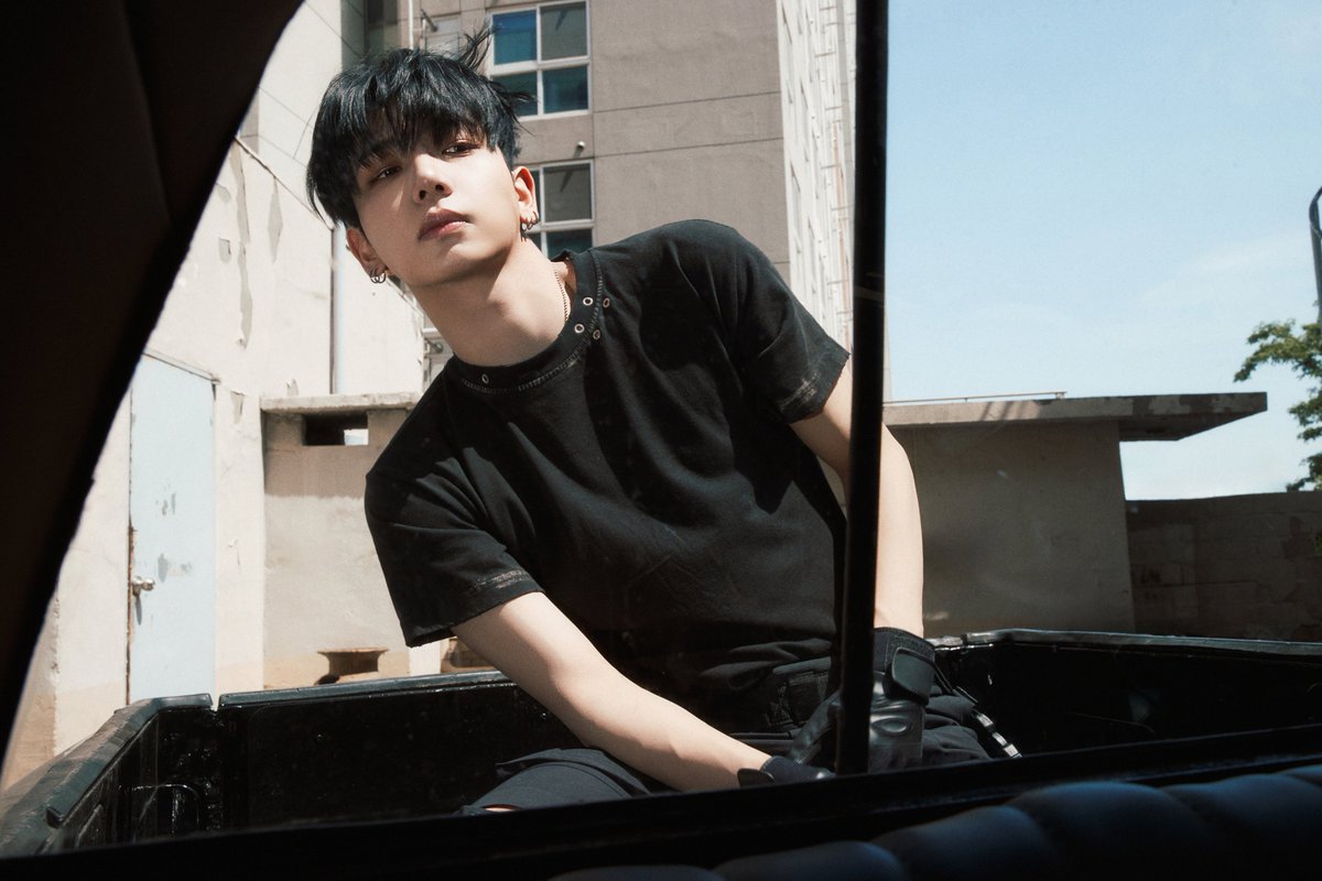 이사람 이런거입히고 내려다보는거진짜하지말자 힘들다나도