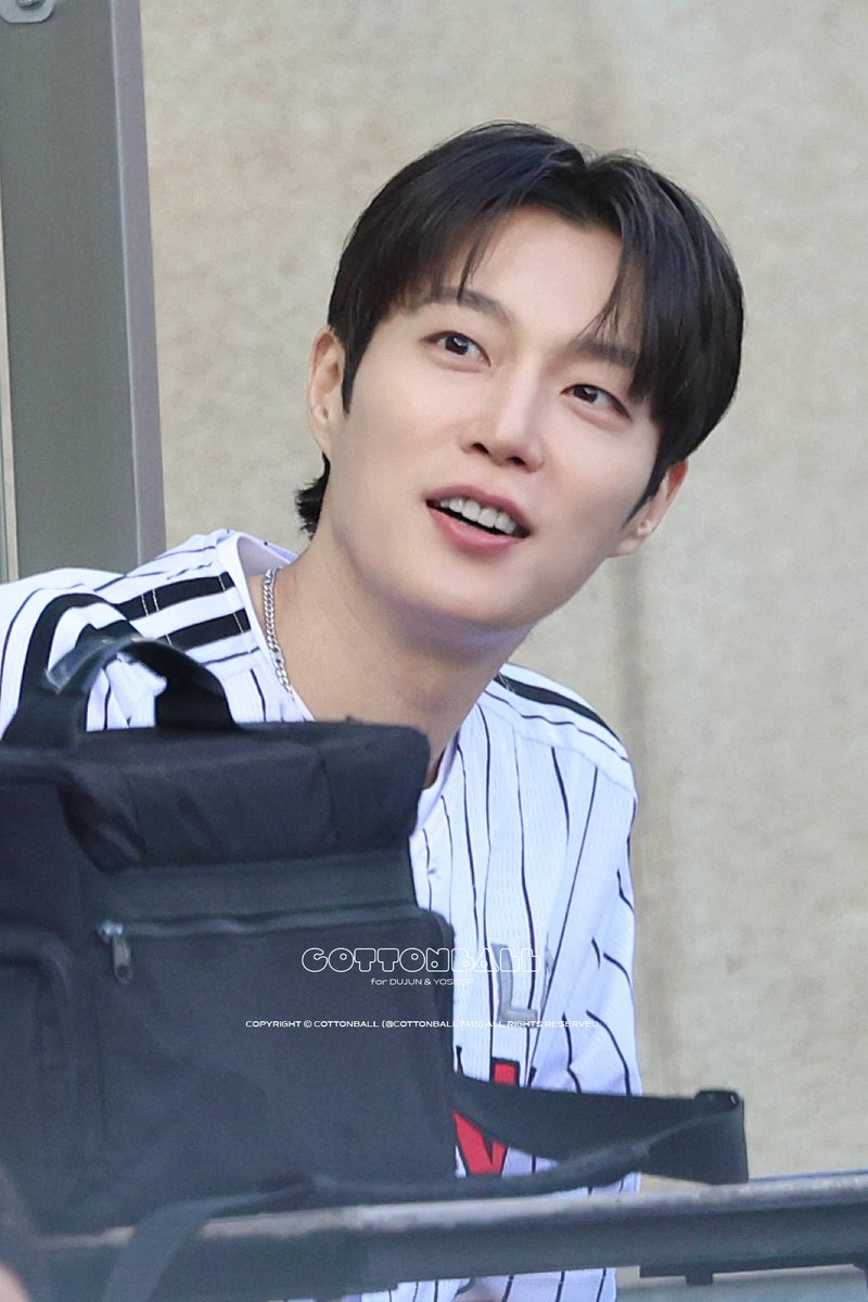 코튼볼 tweet media