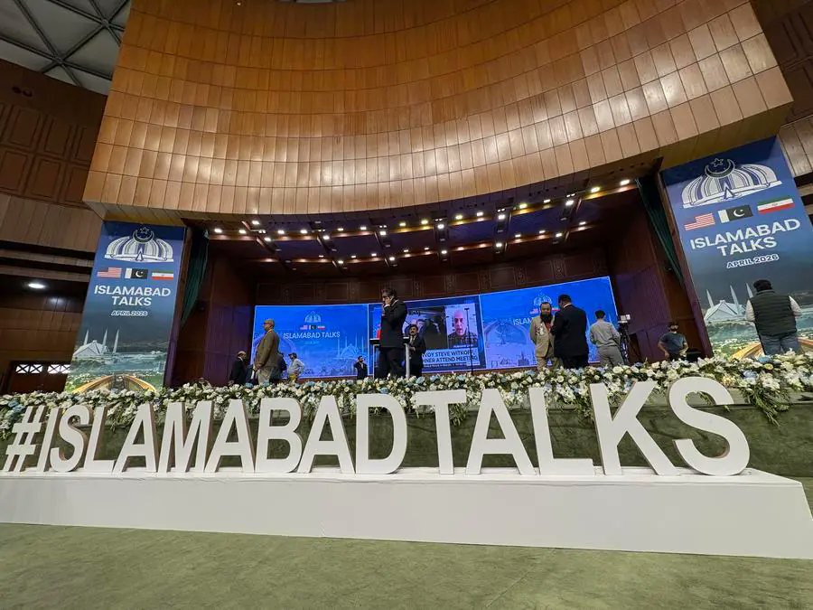 RusEmbPakistan's tweet photo. 💬 Russian diplomat and political scientist Anvar Azimov: “One cannot overlook the growing importance of Islamabad’s peacekeeping and mediation role in strengthening regional security. (...) Pakistan has proven itself to be a significant and effective player in resolving external problems not directly related to its interests.”

Ambassador Extraordinary and Plenipotentiary, son of the former Soviet Ambassador to Pakistan Sarvar Azimov, PhD in History, Senior Research Fellow at the Eurasian Studies Institute of MGIMO University, Anvar Azimov dwells on Pakistan’s role in resolving the Middle East crisis, Russia’s interests in South Asia, and Sarvar Azimov’s contribution to strengthening Russia-Pakistan friendship.

📎 Read the article: https://t.co/TsocM7CBSO

📸: New Eastern Outlook magazine