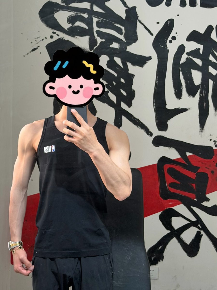 山东彭于晏 (@LYC555555555) / Posts / X