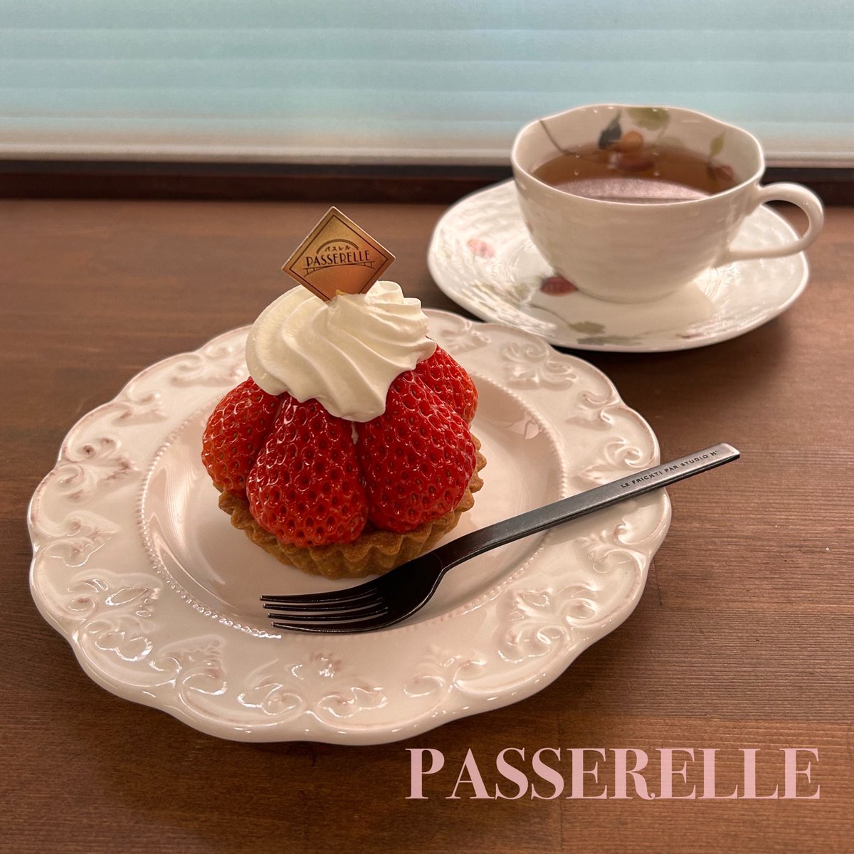 PASSERELLE tweet media