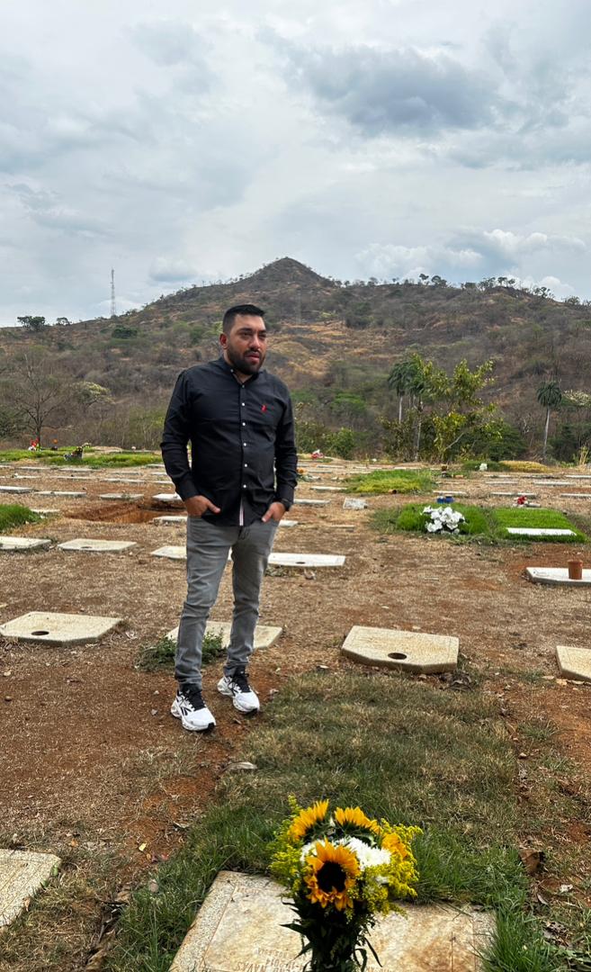 Ramón Centeno tweet media