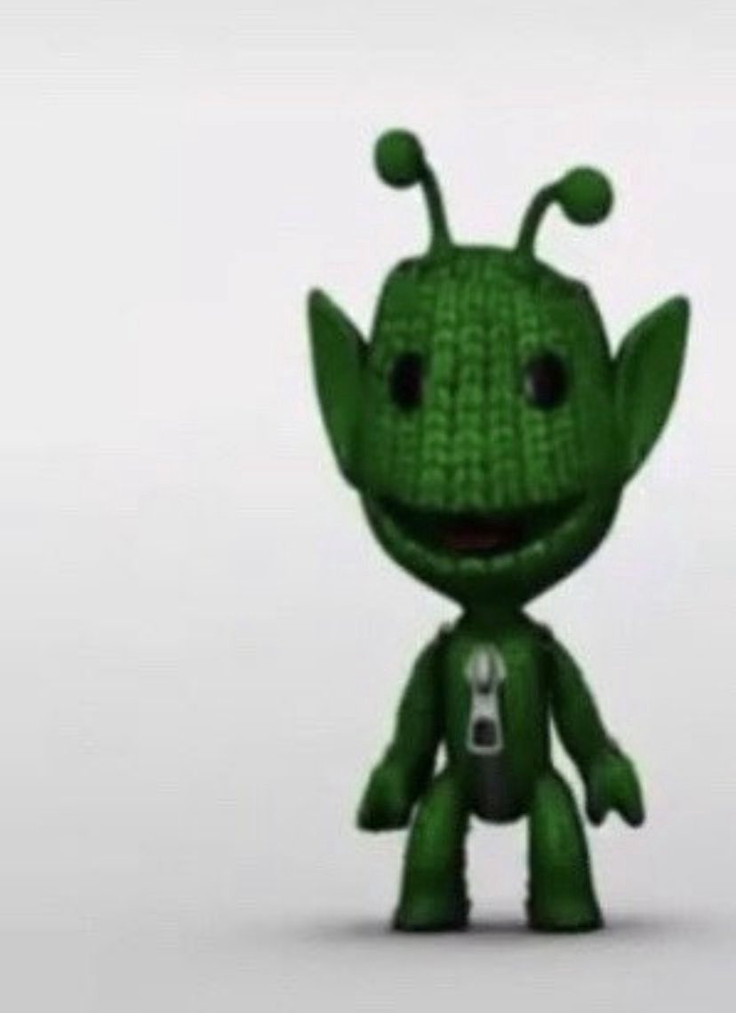 The Blue One Is Here tweet media