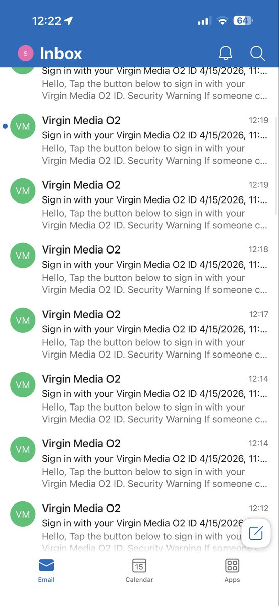amy_jo_23's tweet photo. @02 can you sort your app out? Can’t pay my bills and let’s be honest you’ll cut me off if it’s a minute late since joining virgin media your service has got so bad https://t.co/GKNJXPJzPR