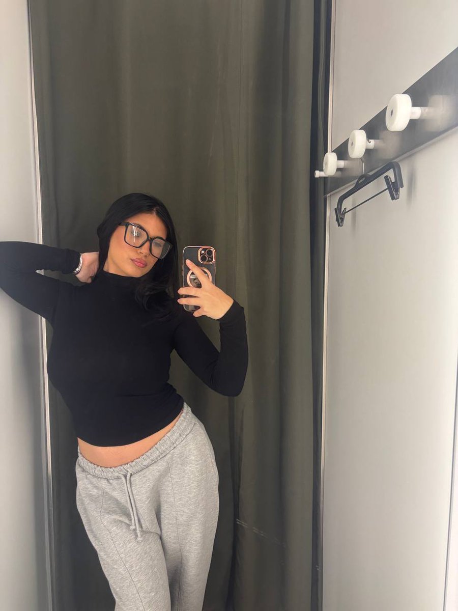 Ta soumise 💕 tweet media