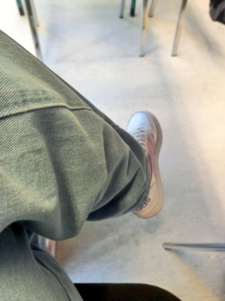 Only I know the struggle…my stomach kept screaming for this haleem and rice- Ahhh that one apple tea I only drink during class ❤️