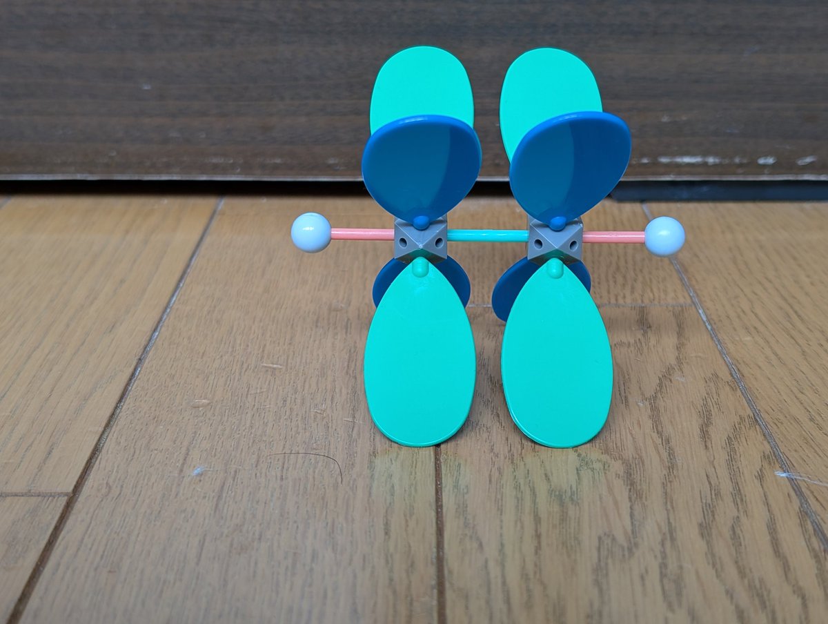 波斯波＠Periodic Apartment tweet media