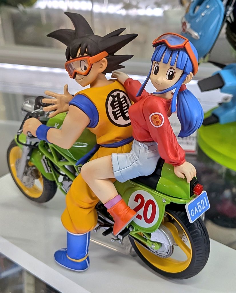 【中古】 へんてこ山ぞくはらへったあ デスクトップリアルマッコイの悟空とチチ、実物も元絵の再現度高くて