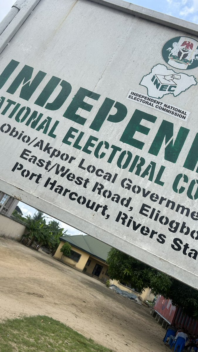 Vin_dzeal's tweet image. My portharcourt people,please go and get your voters card!!!!