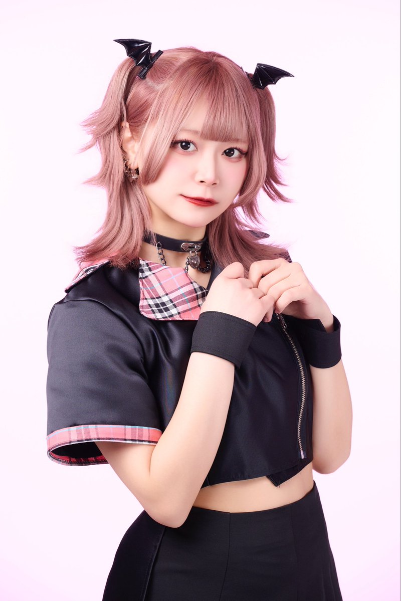 🎀 アー写公開 🎀

　 愛音 つゆ(あいおん つゆ)
▶︎ <a href="/superover_info/">スーパーオーバー【公式】</a> のぴんく色🍥💖

真面目で偉くて優しいです(OvO)
君たちの日常におけるちょっとした嫌なこと、
つゆが全部大丈夫にしたい♡‼︎

／
　I want you ♥
＼

🔗 lit.link/tsuyuchanda4
#つゆちゃんにだくだく