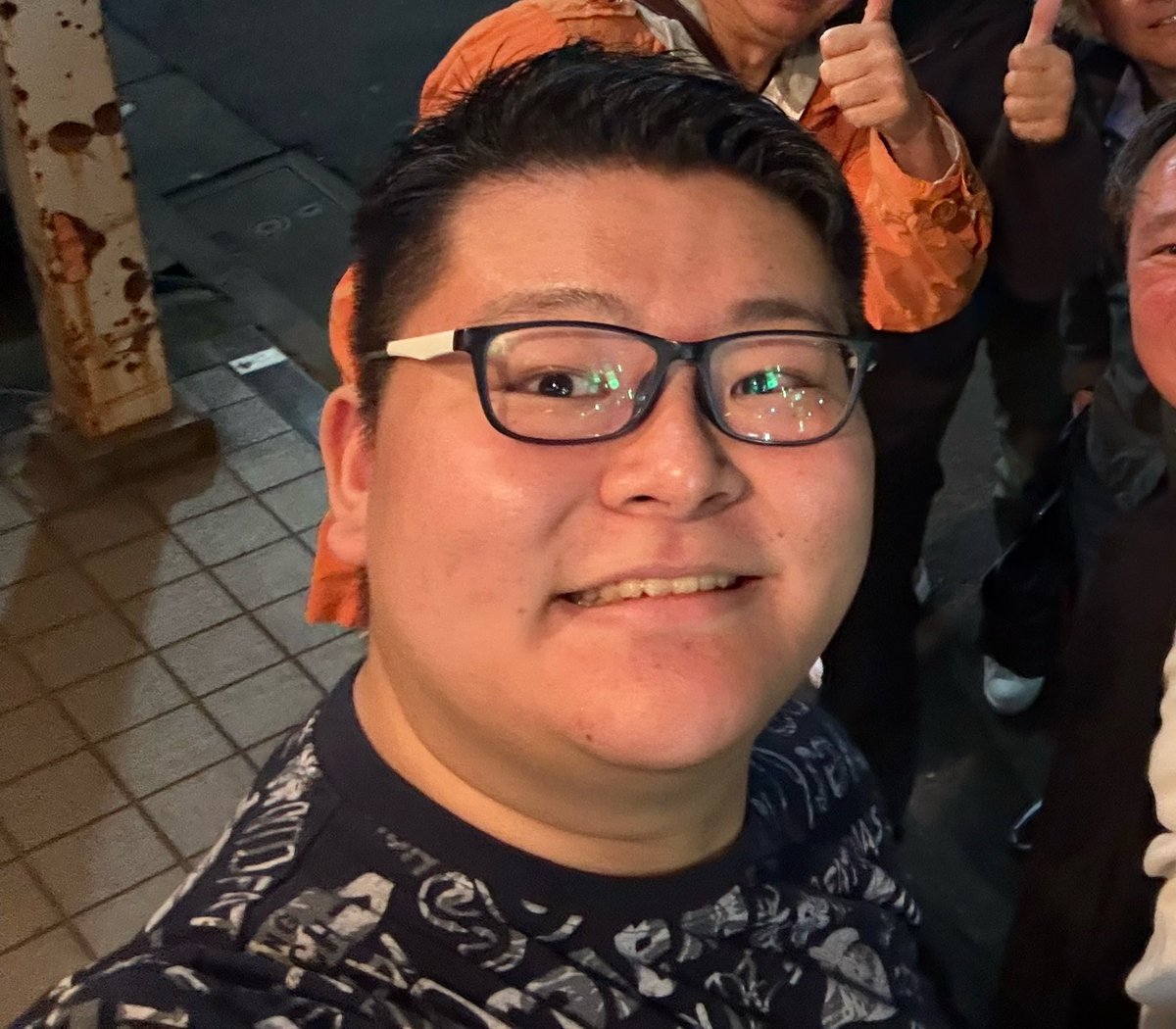 も の し tweet media