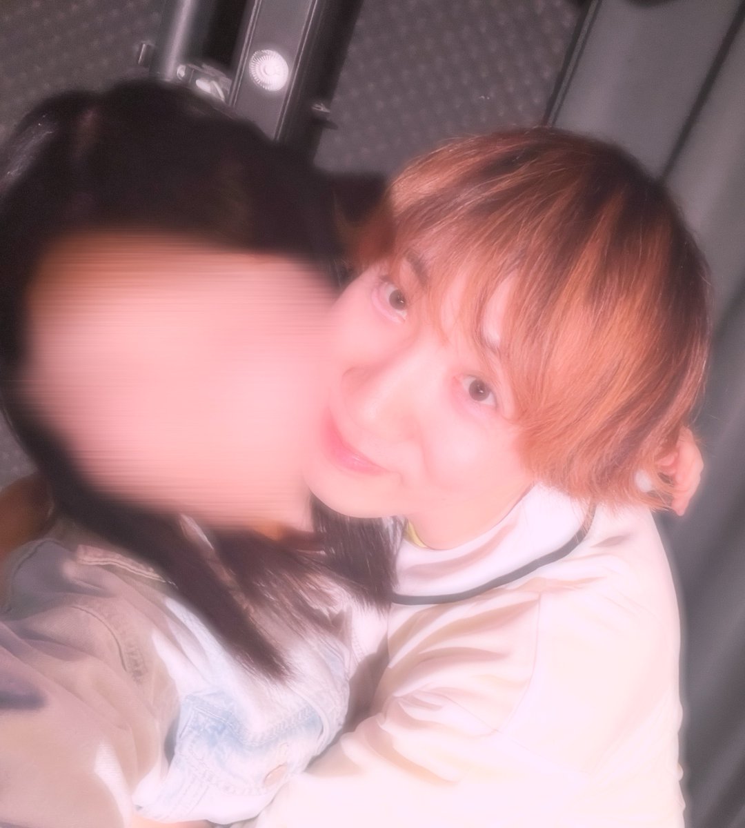 ひの tweet media