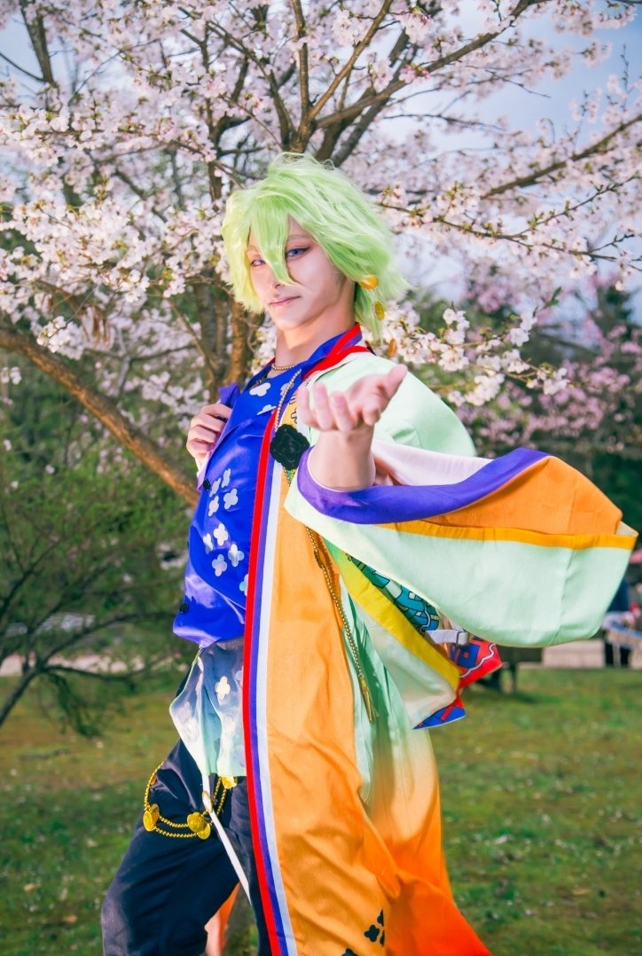 アサ(推定年齢:27らしいｗ)@4/18銀魂併せ tweet media