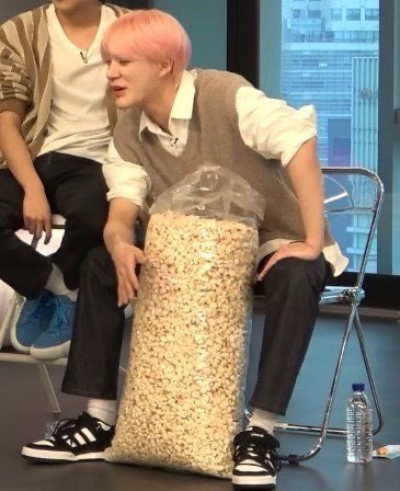 เฟย่า tweet media