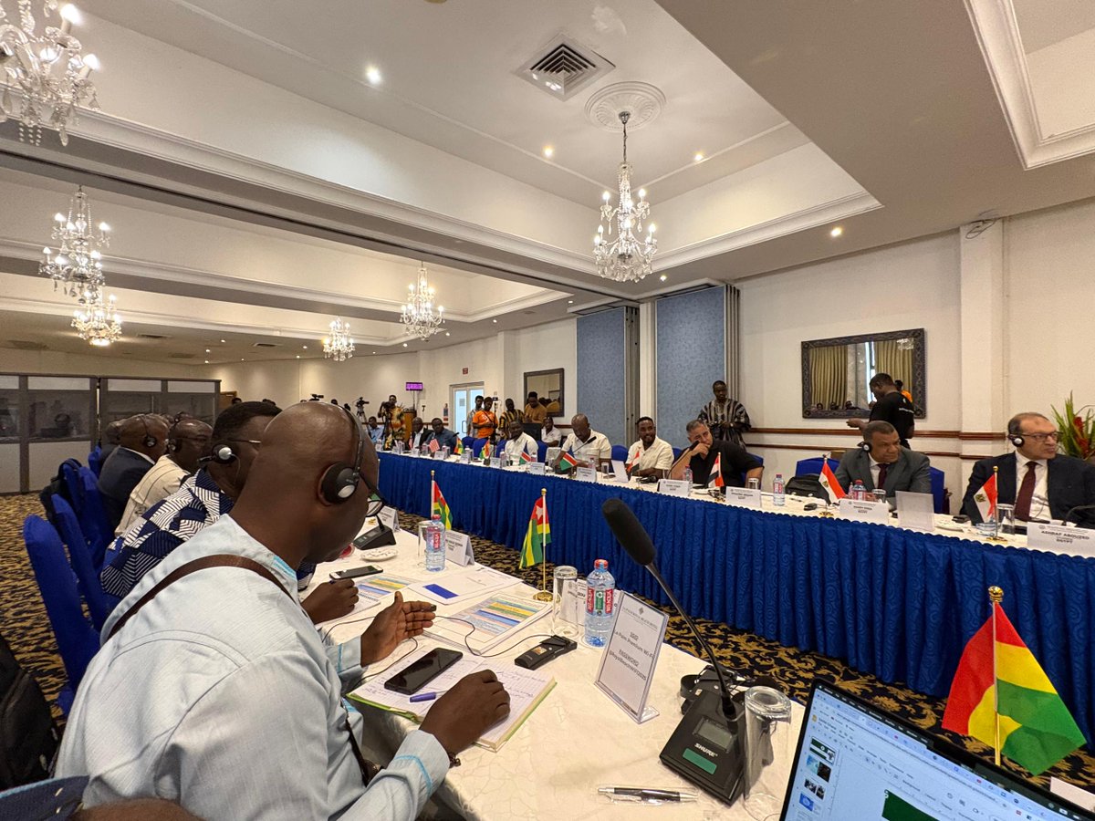 The_SARWatch's tweet image. The Pamoja Critical Minerals Alliance (@PamojaCMA) was proud to be represented at the 𝐀𝐟𝐫𝐢𝐜𝐚𝐧 𝐅𝐞𝐝𝐞𝐫𝐚𝐭𝐢𝐨𝐧 𝐨𝐟 𝐌𝐢𝐧𝐞𝐫𝐬 𝐚𝐧𝐝 𝐌𝐢𝐧𝐞𝐫𝐚𝐥 𝐖𝐞𝐚𝐥𝐭𝐡 (𝐀𝐅𝐌𝐌𝐖) 𝟑𝐫𝐝 𝐄𝐱𝐞𝐜𝐮𝐭𝐢𝐯𝐞 𝐂𝐨𝐮𝐧𝐜𝐢𝐥 𝐌𝐞𝐞𝐭𝐢𝐧𝐠. 

A session, presented by Maxwell