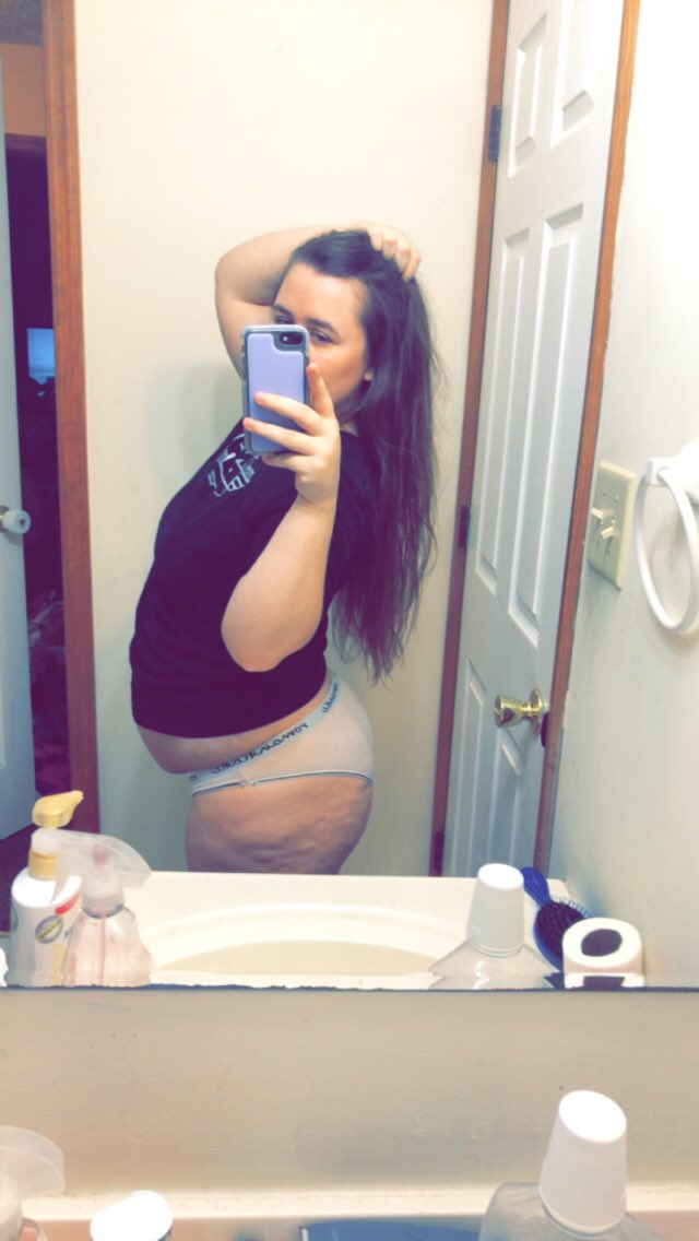 Thickbooty tweet media