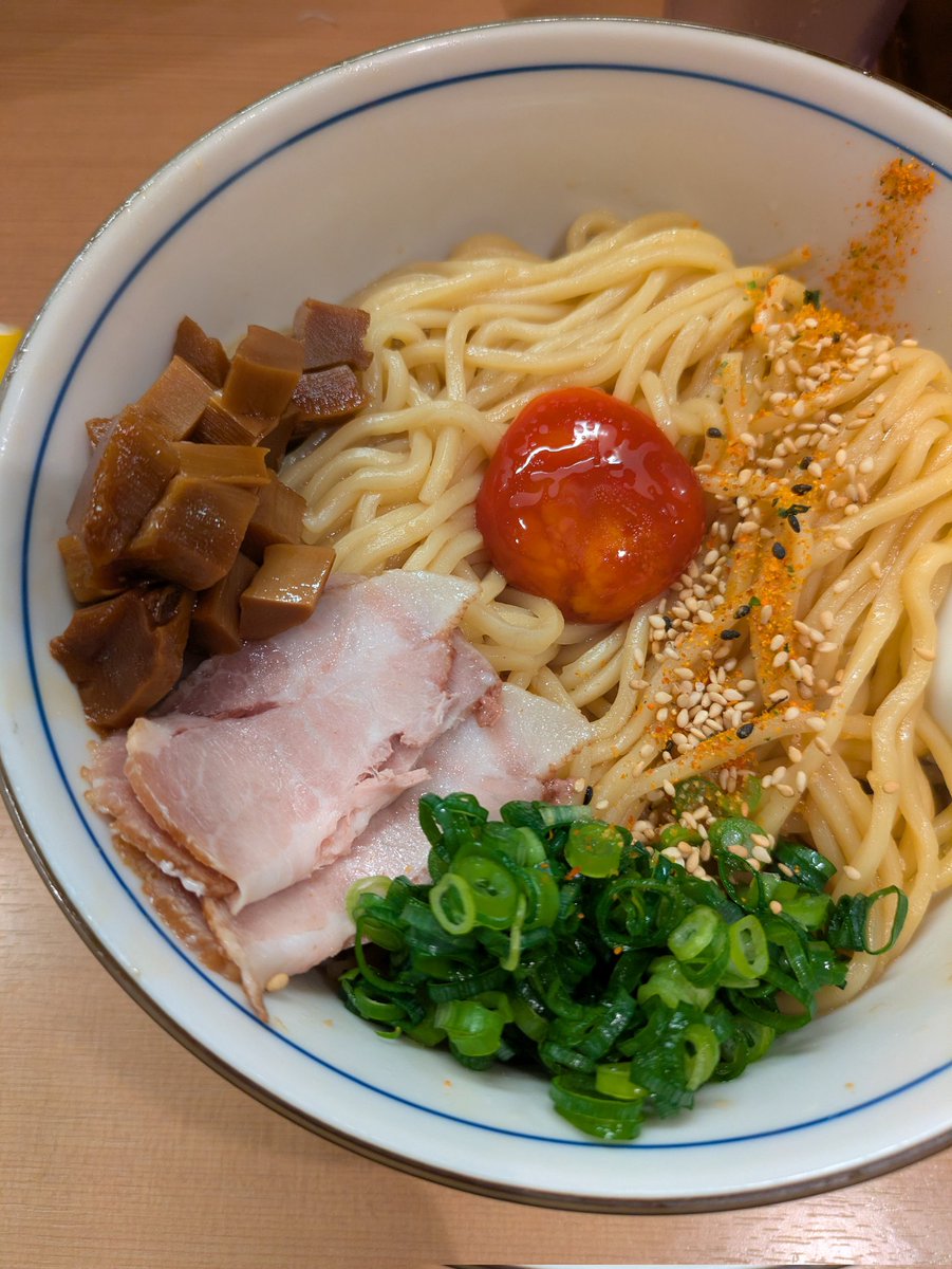 さわえ tweet media