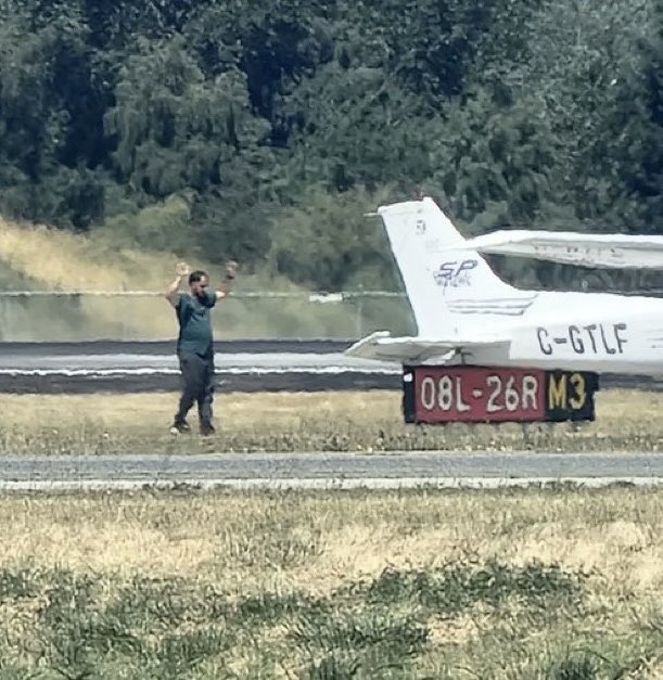 401_da_sarpanch's tweet image. #NationalSecurity: 39-YO Shaheer Cassim Who Hijacked A Plane On July 15, 2025 From📍Victoria Airport, Then Flew It To Vancouver Airport, While Canada &amp;amp; U.S. Fighter Jets Scrambled, Pleads Guilty To Two Terrorism Charges.🇨🇦🇺🇸

A Day Earlier Cassim Posted Online He Was “A Messenger