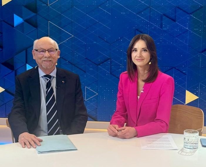 Janusz Lewandowski tweet media