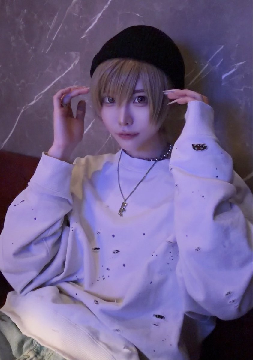 ジロー tweet media