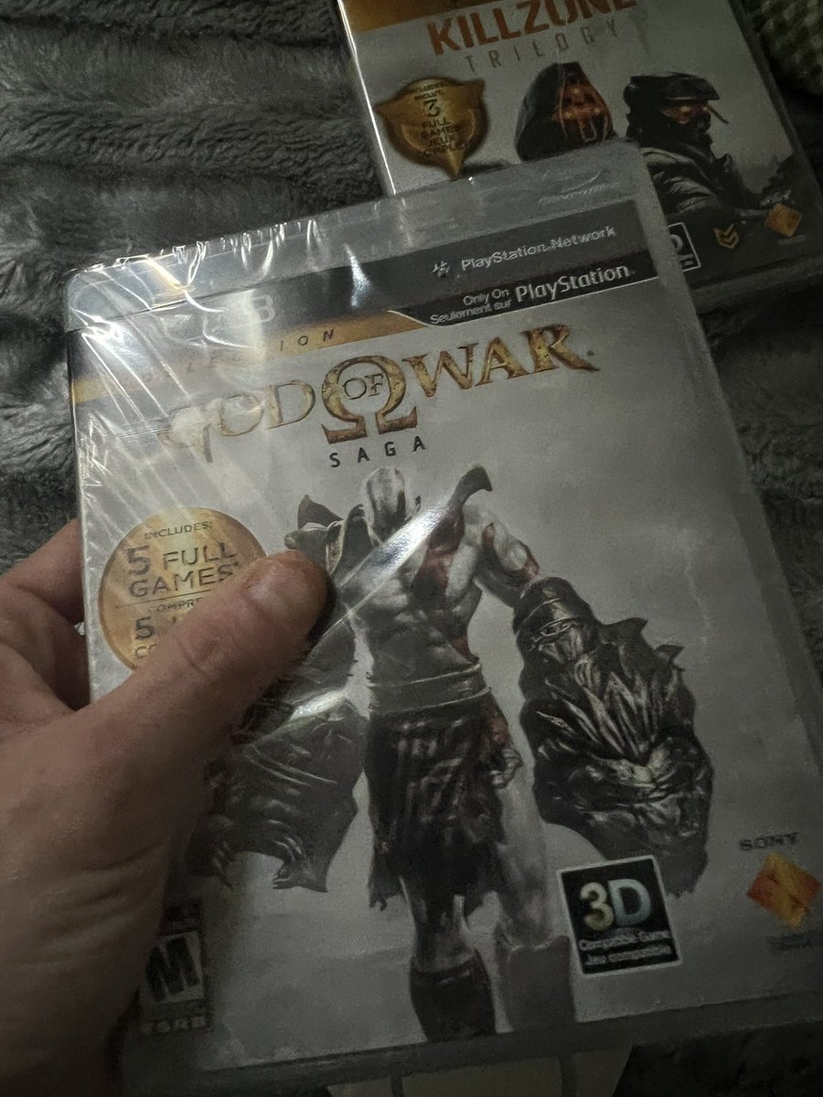 casey_Payne23's tweet image. YEAH BOYYYYYY.
ALL SEALED TOO.
#GodOfWar #Infamous #Killzone @SonySantaMonica @SuckerPunchProd @Guerrilla 
#PlayStation