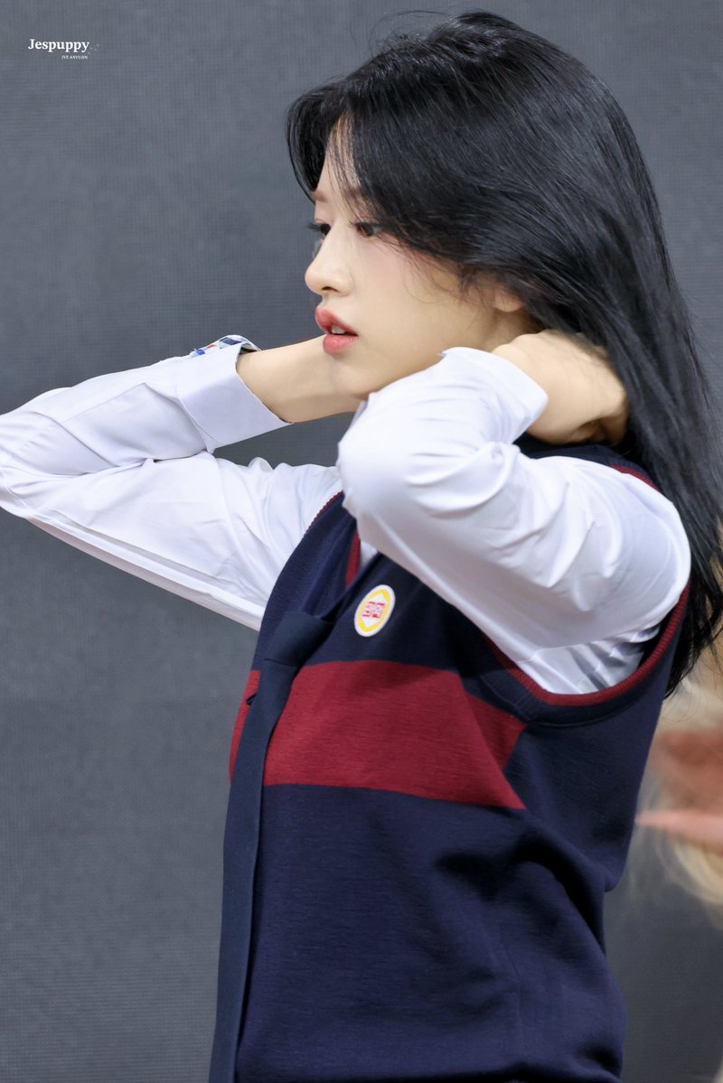 쪼모니 tweet media