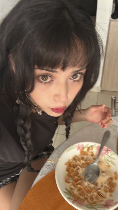 Liana³³ 🇪🇪 🐾 tweet media