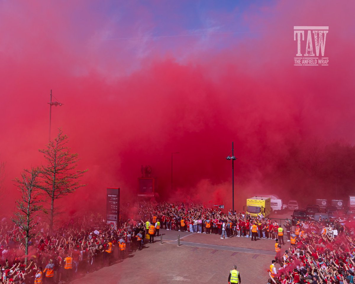 TheAnfieldWrap's tweet photo. Anfield was at its very very best a year ago today as we won our 20th League Title 🔴🤩 https://t.co/uhdePi4Nta