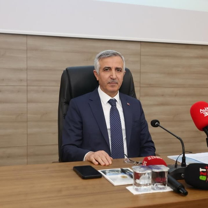 Boşuna Tıklama tweet media