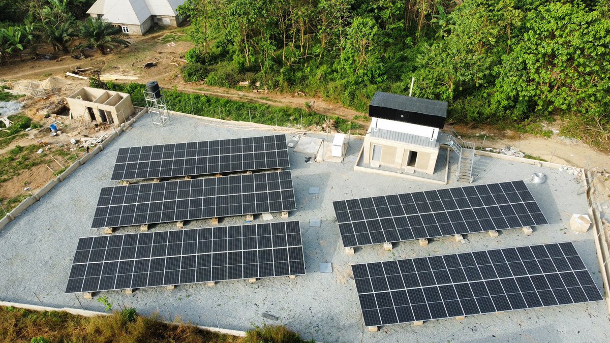 Val_Gadget's tweet image. Finally business can pay for solar monthly with us 

Most business   and homes spend so much on fuel and diesel, invest in solar, save up over 20m yearly!

Val gadget  is partnering  with  scopsolar energy to offer installmental payment options Considering  the  amount  of