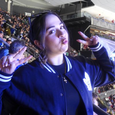 x - crissy 🦋 tweet media