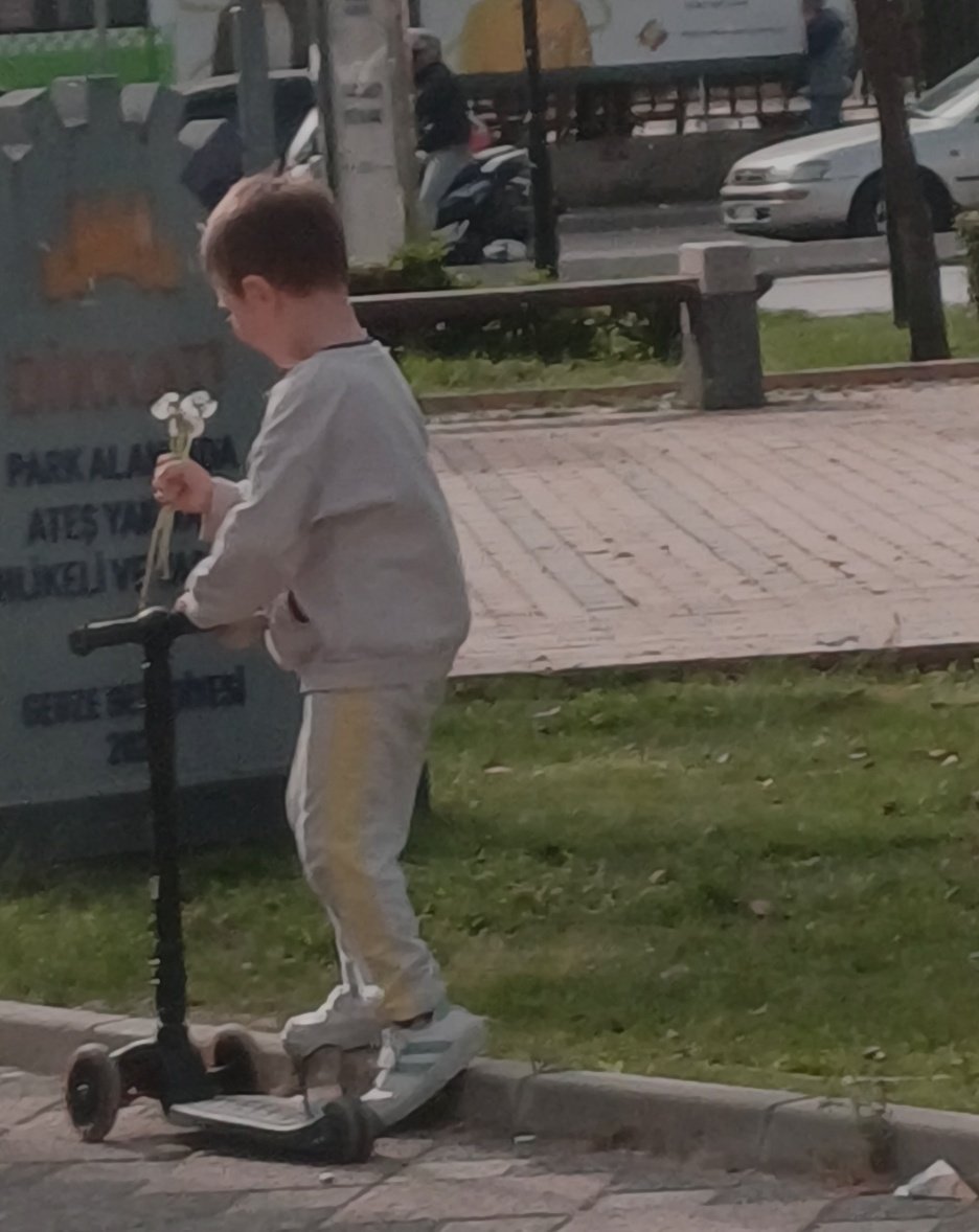 Hastasıyız şöyle naif yetiştirilen çocukların