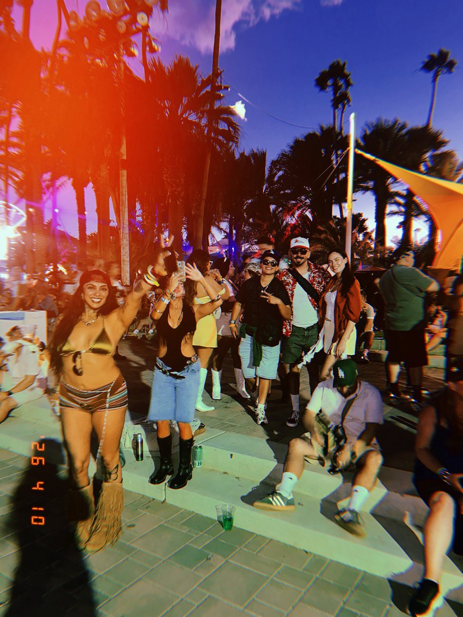 b r a n d o n tweet media