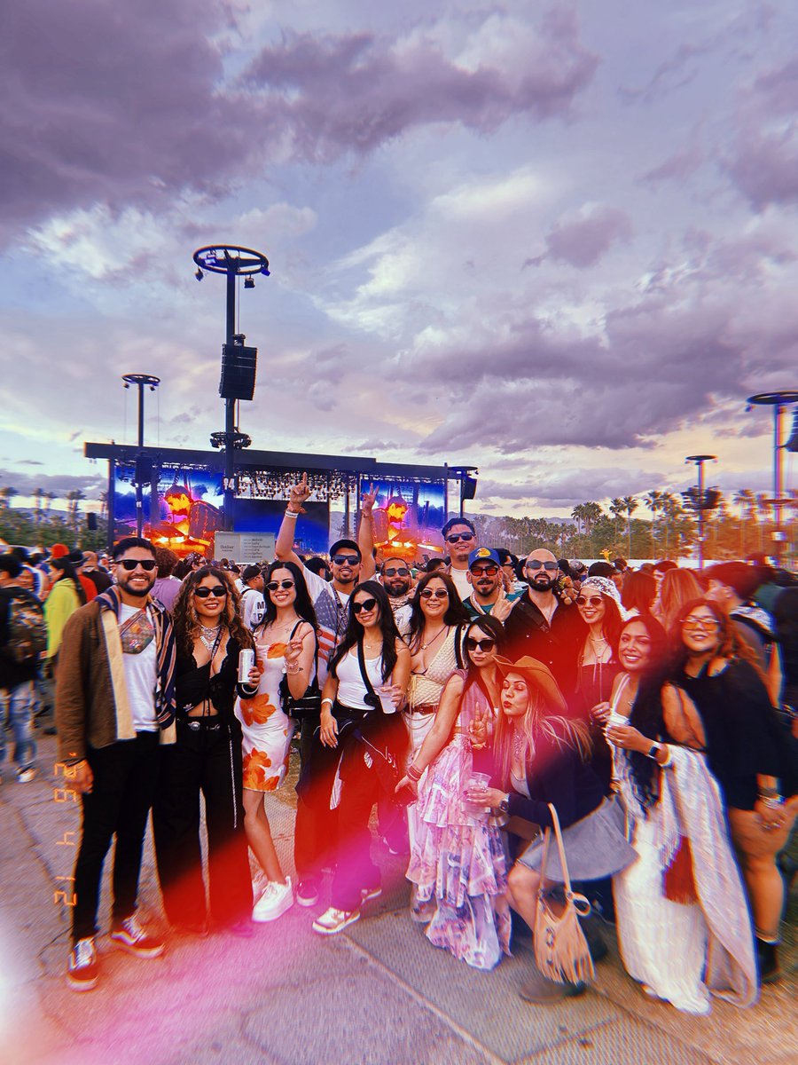 b r a n d o n tweet media