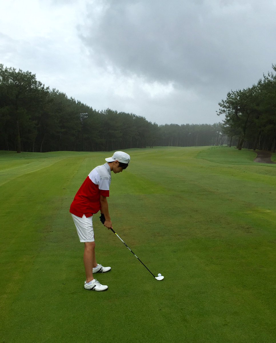 jaylandglobal's tweet image. [WEVERSE POST] 260415

“With my dad in Miyazaki, 2015 ⛳️🏌️‍♂️🤣” (1/2)

🔗 weverse.io/enhypen/artist…

#JAY #ENHYPEN #ジェイ #제이 #엔하이픈 #ENHYPEN_JAY #엔하이픈_제이 @ENHYPEN @ENHYPEN_members