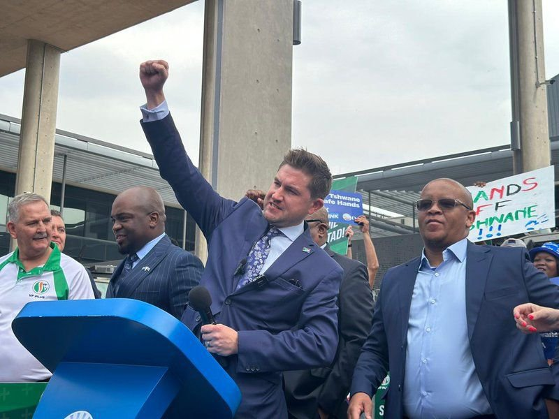 JacaNewswatch's tweet photo. 'Tshwane is operating on an unfunded budget' says Cilliers Brink

https://t.co/MZ9cgAVfVT https://t.co/NOAuNm9djO