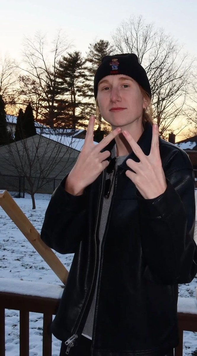 Rayla 🌕 tweet media