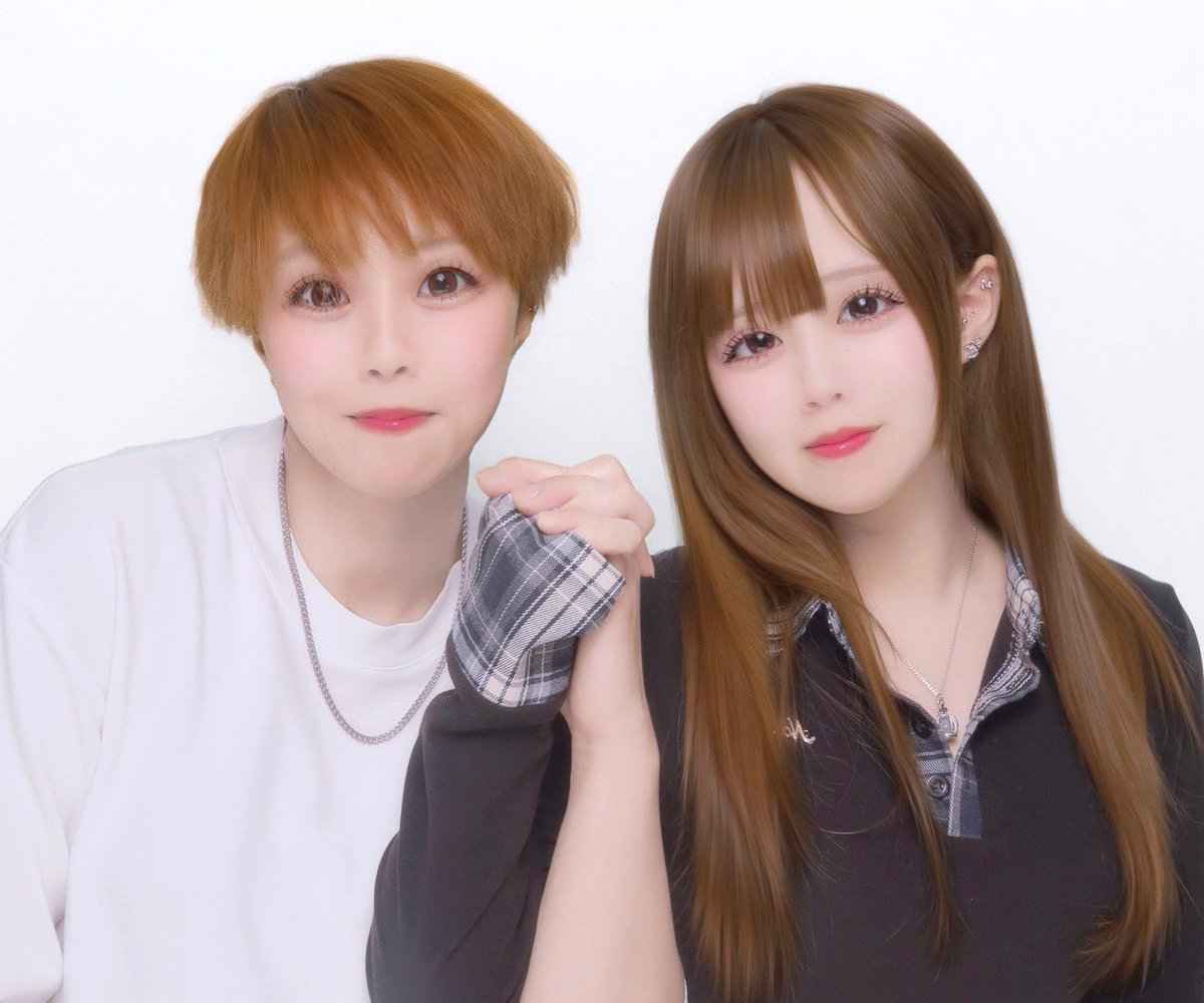 i_i__zzz's tweet photo. 半年おめでとう՞ᴗ͈  ̫ ᴗ͈՞ https://t.co/xLPn8uTxXM