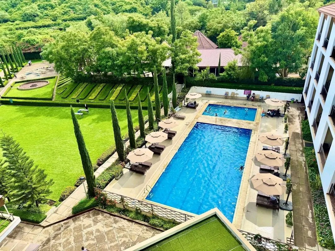 antenehhabte27's tweet photo. Plan your weekend at Haile Resort Adama. Everything you need is in place: a swimming pool, childrenโs playground, spa, comfortable rooms, and above all, amazing hospitality.
Haile Resort - Adama
Visit Oromia : Ethiopiaโs Abundance
#visitOromia #VisitEthiopia #LandOfOrigin https://t.co/BRqZE73Wpd