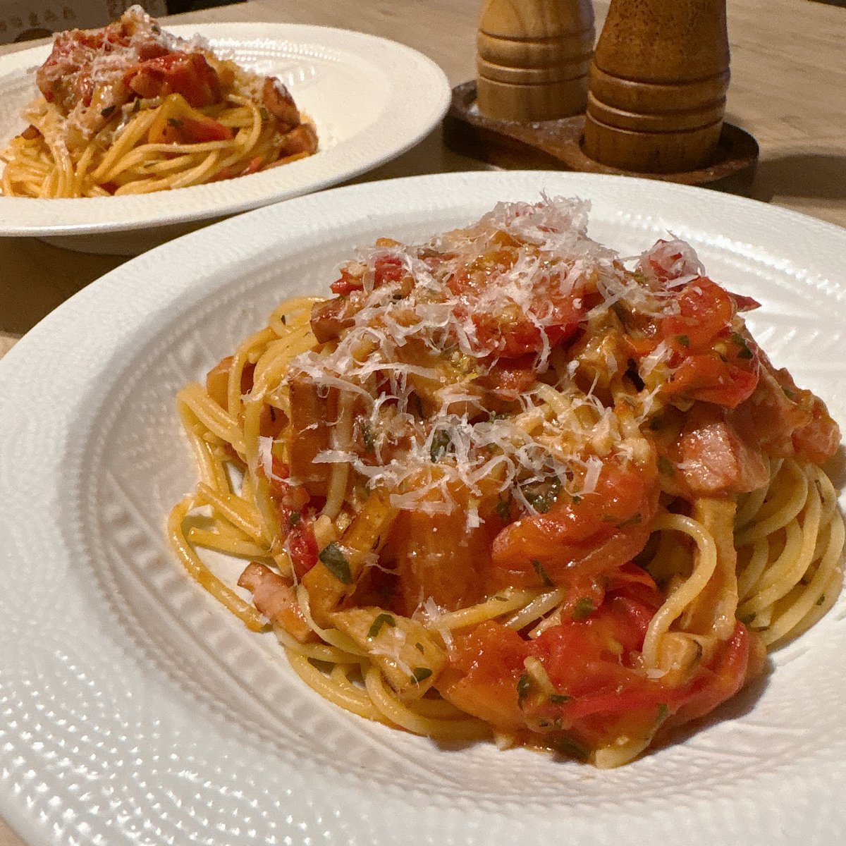 はるこ tweet media