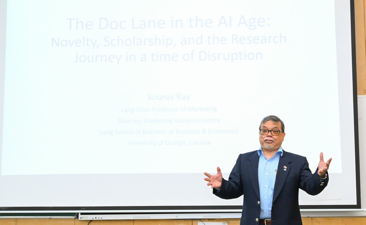 DoMS_IITKanpur's tweet image. The seminar explored how AI is reshaping research, redefining novelty, and guiding doctoral journeys in disruptive times. 
Insightful, practical, and thought-provoking—thank you for the inspiring session!
#Seminar #Innovation #Novelty #AIinResearch #IITK @IITKanpur