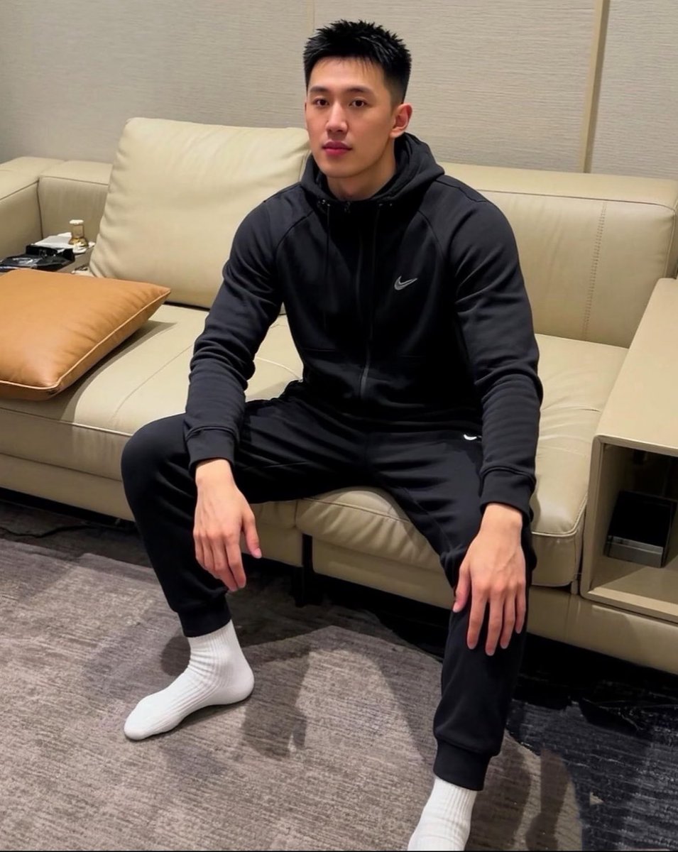 White Boy tweet media