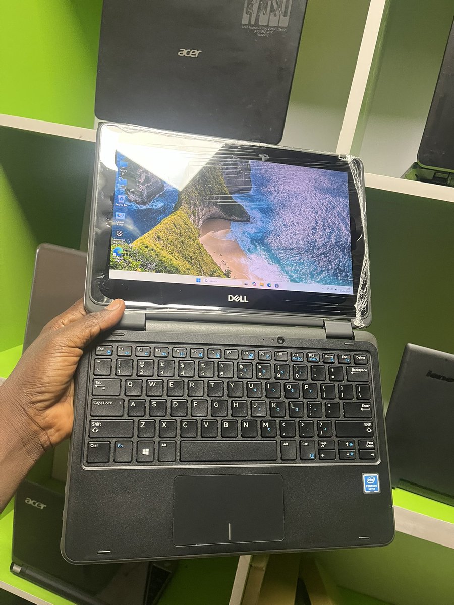 ArewaGadgetPlug's tweet photo. Tag your idolo to buy one of this laptops for you.
A Web3 Starter Pack
Dell latitude 2 in 1 x360
Touchscreen (12 inches)
8GB Ram
128ssd
$115 equivalent to #155k https://t.co/nbk54cRCdX