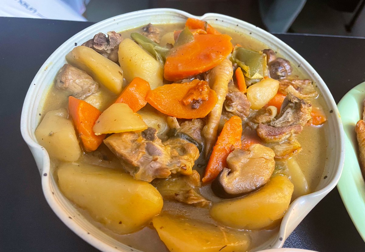 Sisuoaquestion's tweet photo. 蛋炒饭就是要干干的，才会香香的🥳 https://t.co/gGsHrRukHL