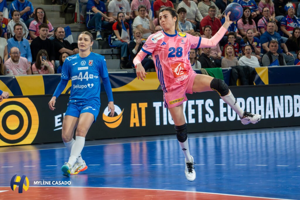 HandNews tweet media